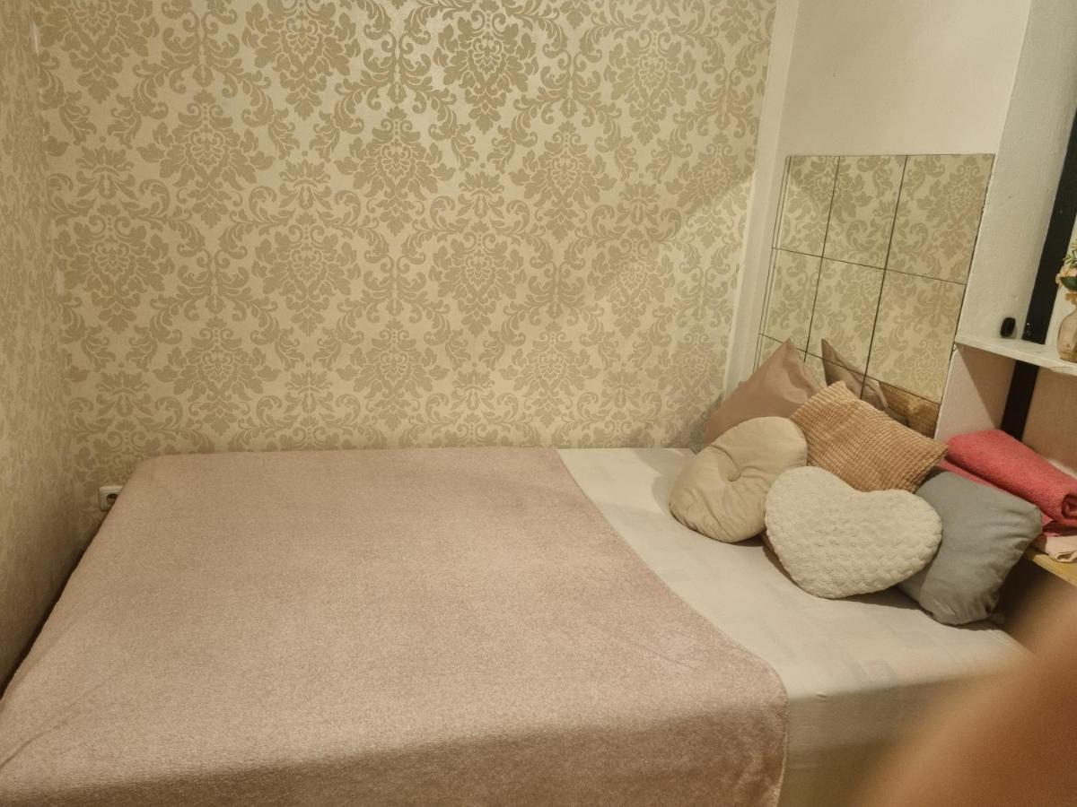 Ferienwohnung Kleines Wohnstudio Wien Exterior foto